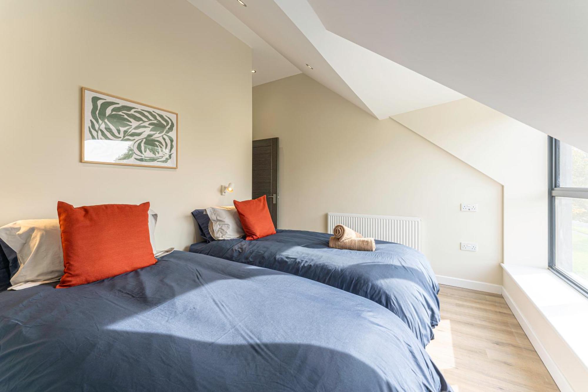Stylish 2 Bedroom Apartments In Derby Kültér fotó