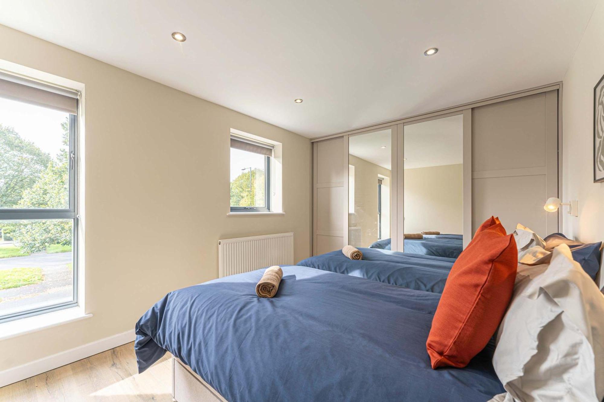 Stylish 2 Bedroom Apartments In Derby Kültér fotó
